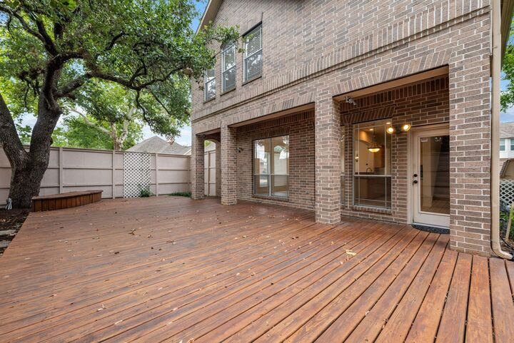 Property Photo:  7615 Brae Acres Court  TX 77074 