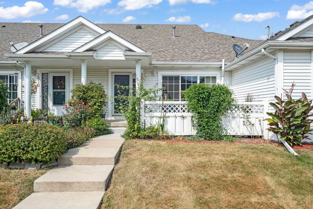 Property Photo:  2806 Ithica Court  IA 50009 