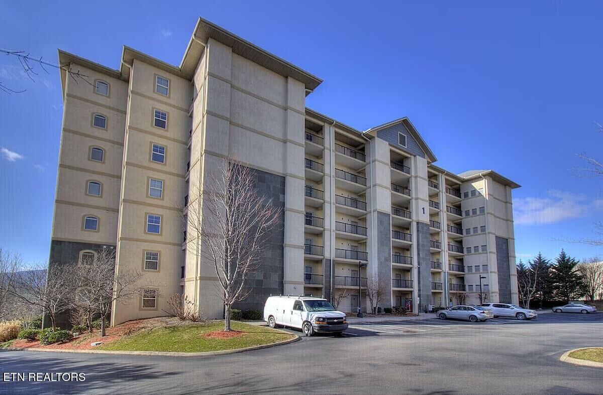 Property Photo: 124 Plaza Drive 1102 TN 37863