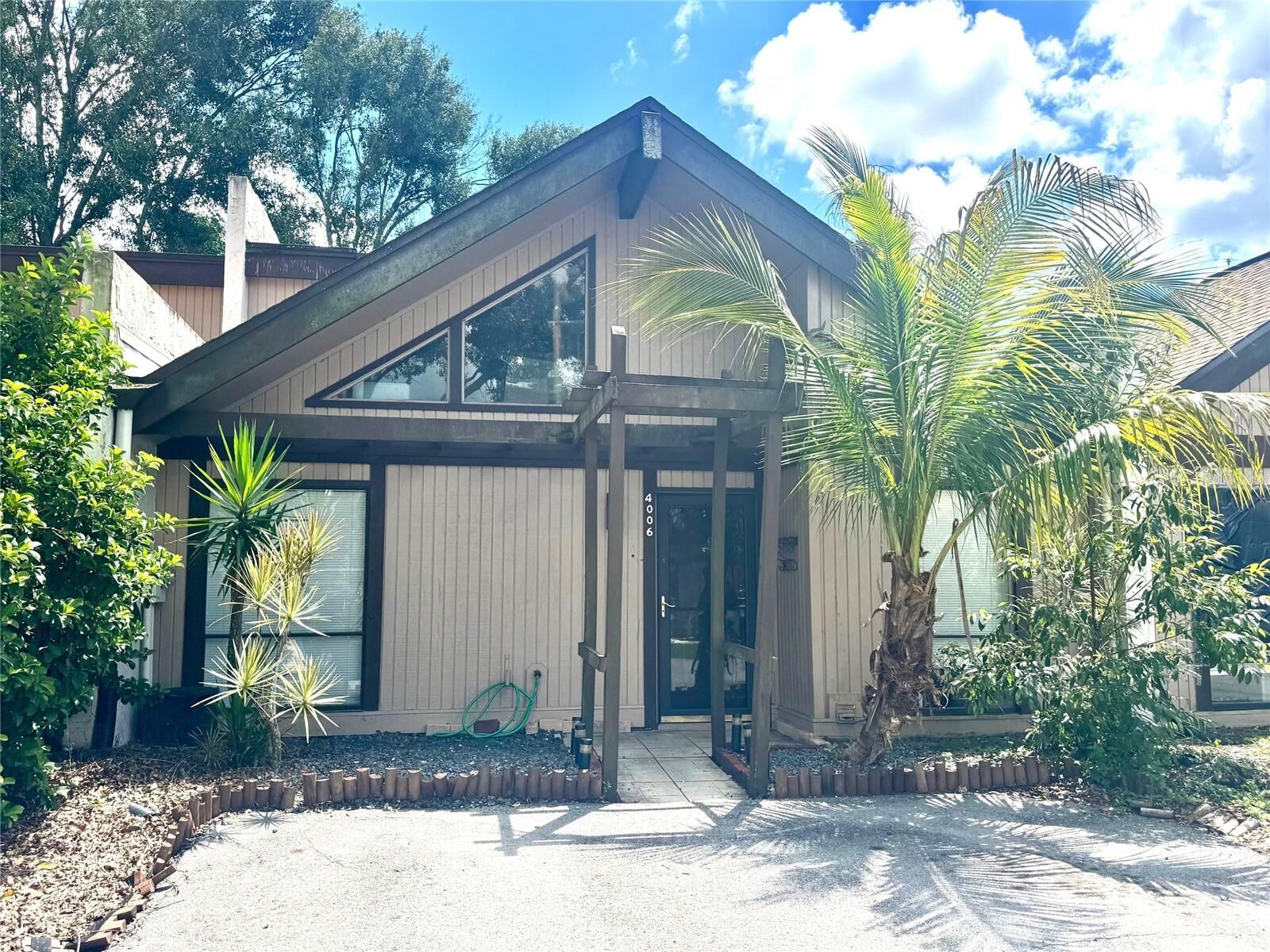 Property Photo:  4006 Muriel Place 5C  FL 33614 