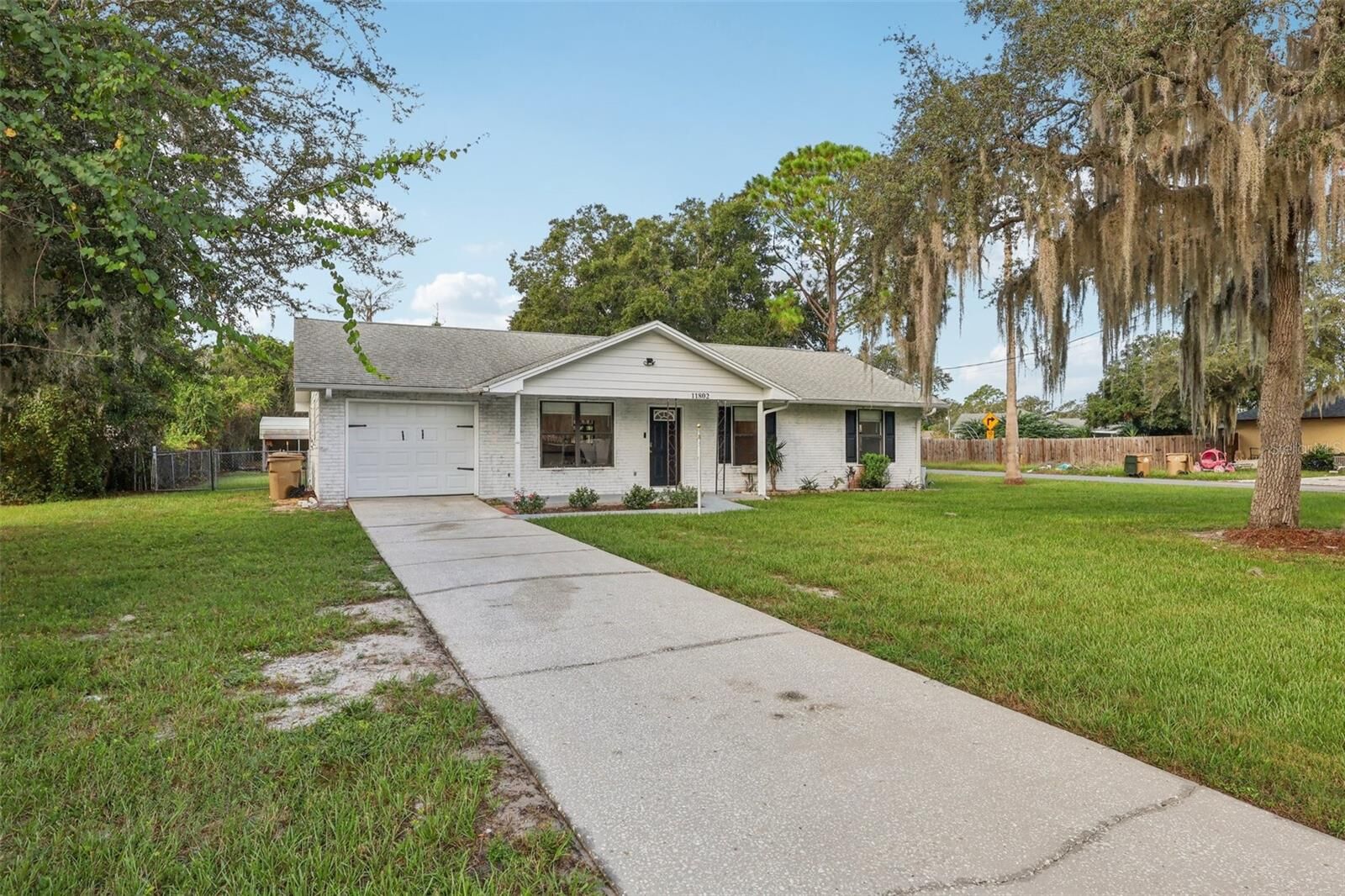 Property Photo:  11802 Ocklawaha Drive  FL 34788 