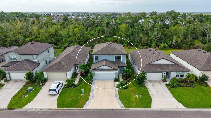Property Photo:  8221 Reefbay Cove  FL 34219 