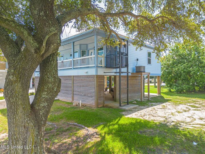 Property Photo:  105 Hayden Avenue  MS 39571 