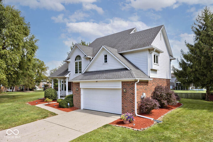 Property Photo: 8251 Misty Cove IN 46236