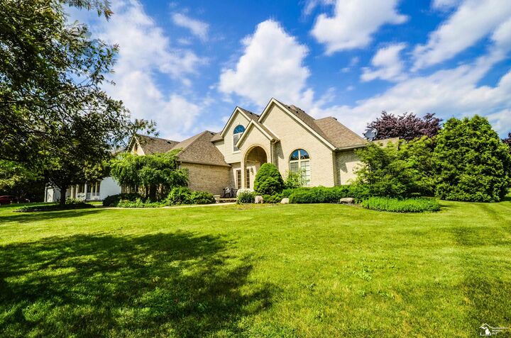 Property Photo: 4077 Brest Rd Road MI 48166