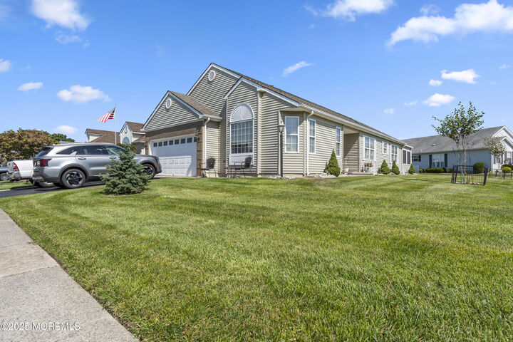 Property Photo: 10 Colwyn Way NJ 08757