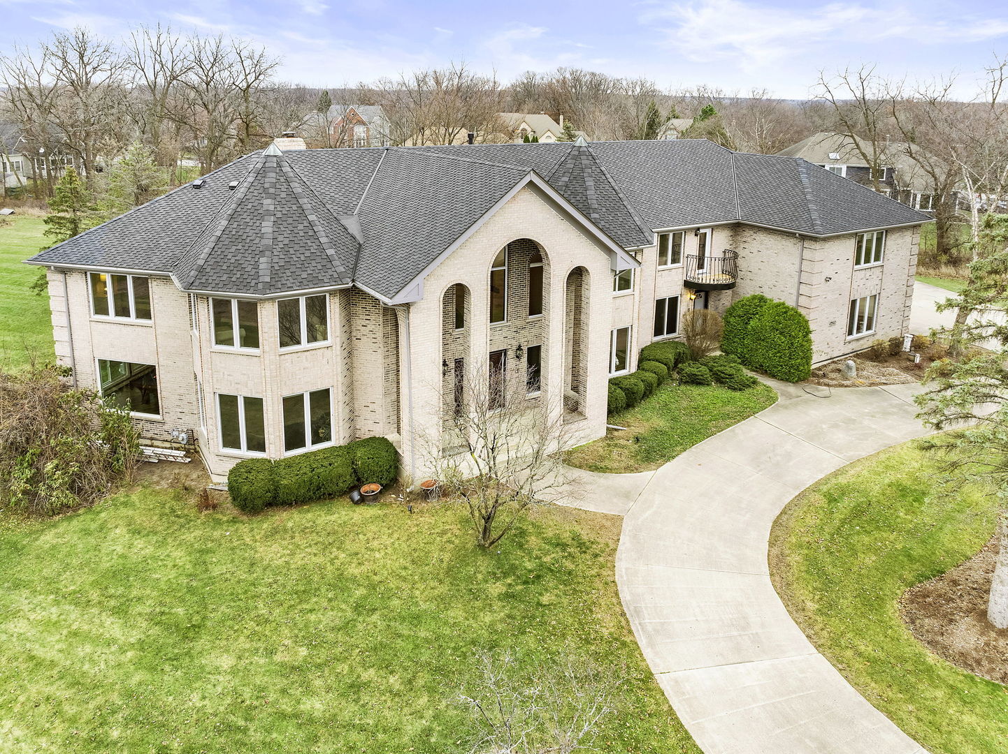 Property Photo: 5N259 Wilton Croft Road IL 60175