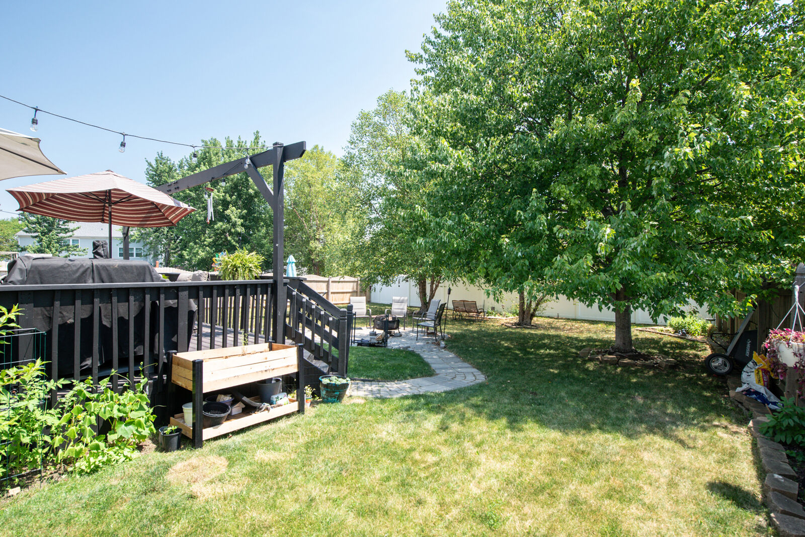 Property Photo: 1818 Olde Mill Road IL 60586
