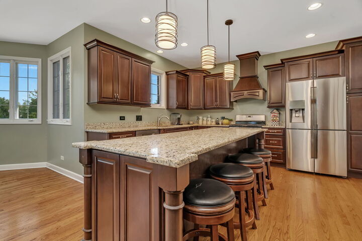 Property Photo: 2788 Meadow Path IL 60451