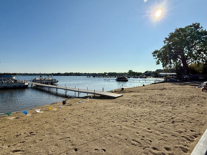 Property Photo: 129 E Mill Street 202 IL 60084