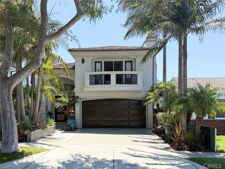 Property Photo: 734 Avenue B CA 90277