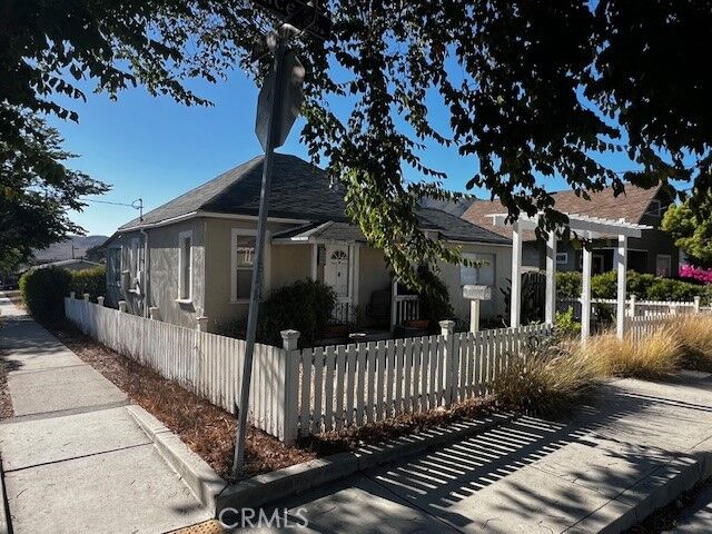 Property Photo: 2145 Price Street CA 93401