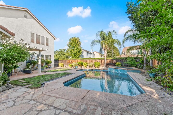 Property Photo:  101 Ambridge Court  CA 95747 