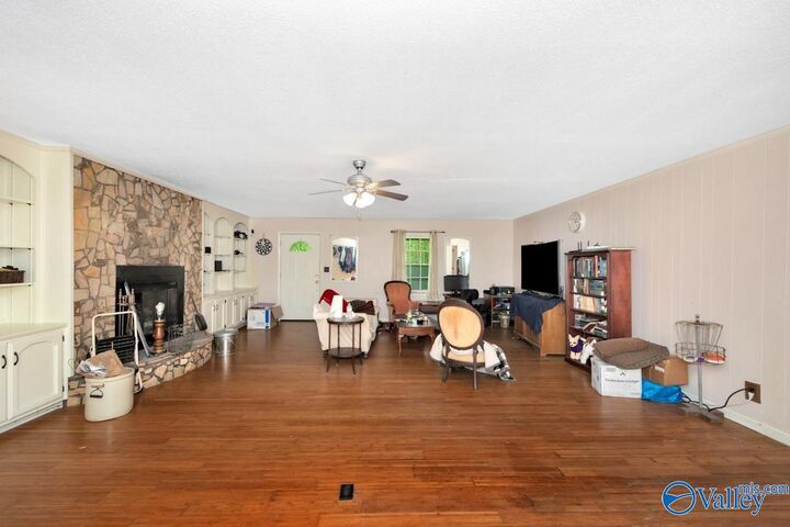 Property Photo: 145 Dogwood Drive AL 35754