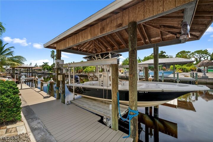 Property Photo:  3527 Manatee Drive  FL 33956 