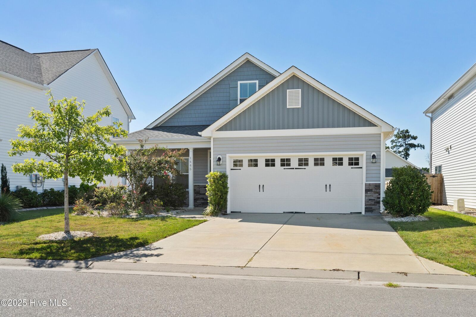 Property Photo:  1445 Lewis Landing Avenue  NC 28405 