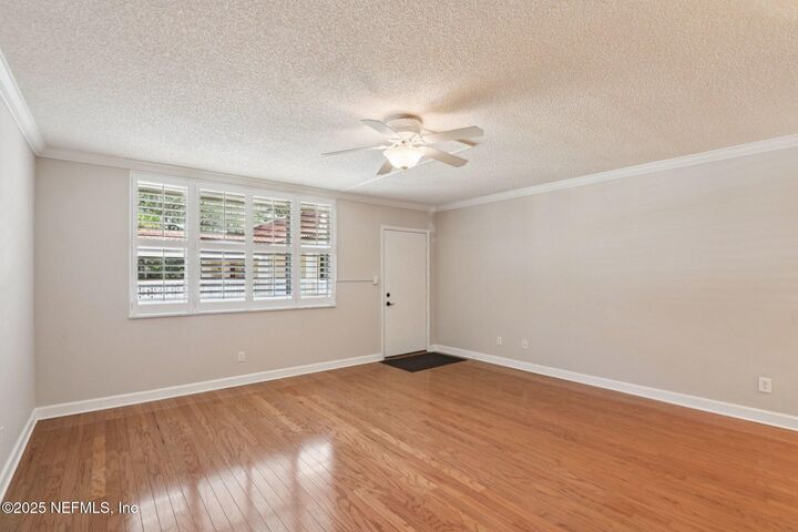 Property Photo:  1810 Sevilla Boulevard W  FL 32233 