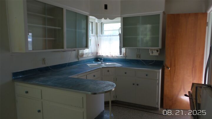 Property Photo:  3240 2nd Avenue S  MT 59405 