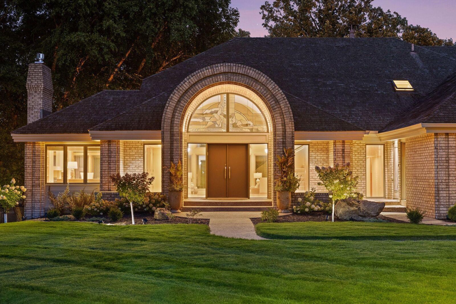 Property Photo:  11886 Tapestry Lane  MN 55305 