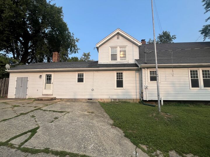 Property Photo: 1307 Jackson Street MO 64601