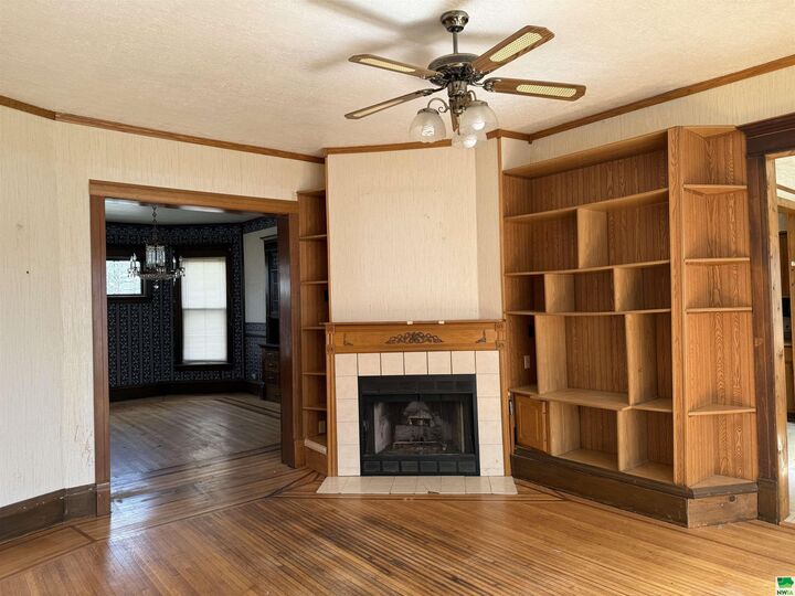 Property Photo: 2322 Jackson St IA 51104