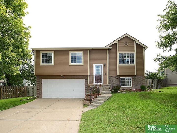 Property Photo: 1210 Devon Drive NE 68046