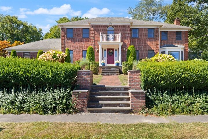 93 Brewster Dr  Norwood MA 02062 photo