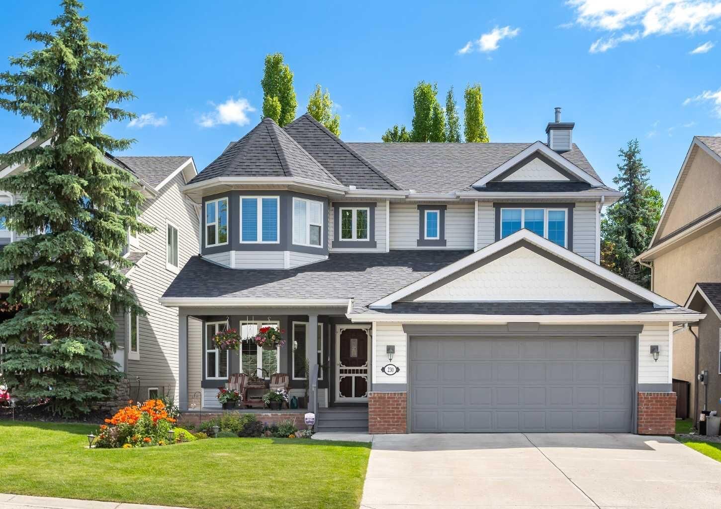 Property Photo: 230 Discovery Place SW AB T3H 4N5