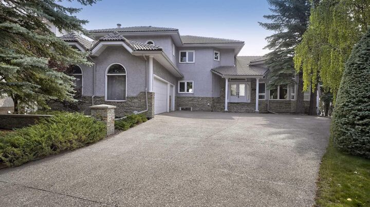 Property Photo:  57 Edelweiss Point NW  AB T3A 4N5 