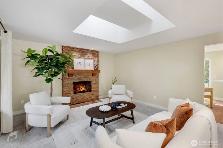 Property Photo: 21325 SE 24th Street WA 98075