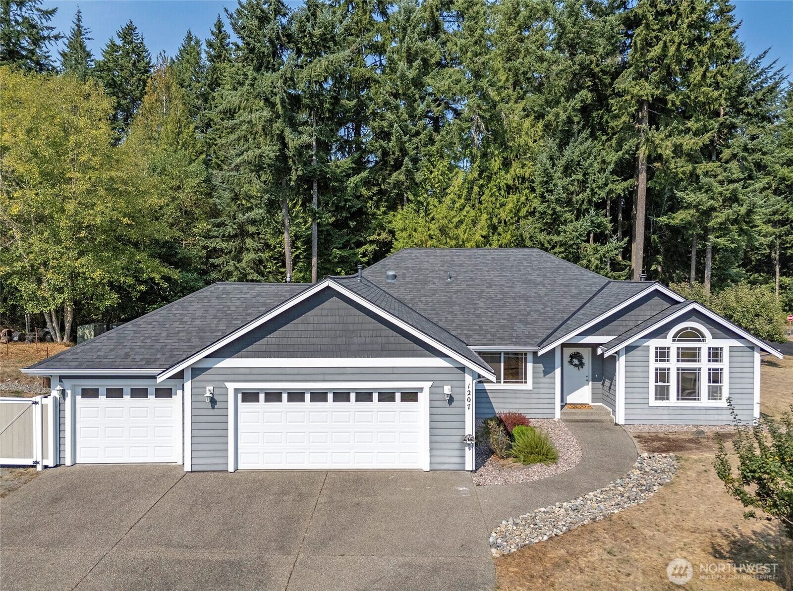 Property Photo:  1207  139th Street NW  WA 98332 