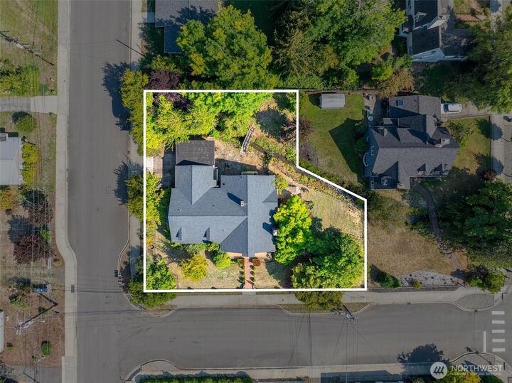 Property Photo: 522 N 3rd Street WA 98584