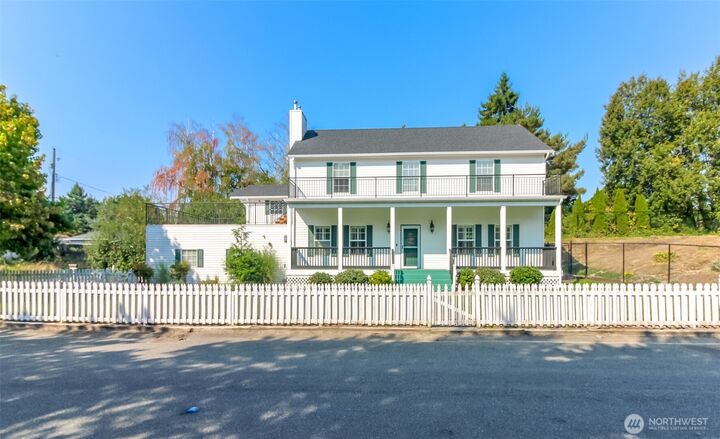 Property Photo: 719 Mana Wana Place NE WA 98422