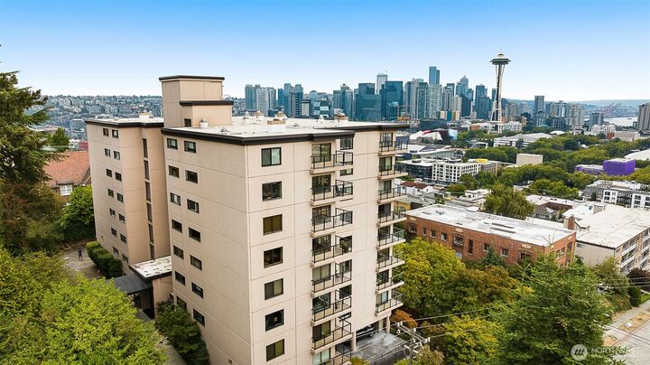 Property Photo: 100 Ward Street 104 WA 98109