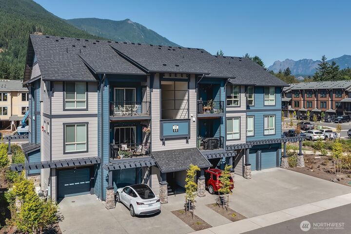 1970 SE 12th Court D-301  North Bend WA 98045 photo