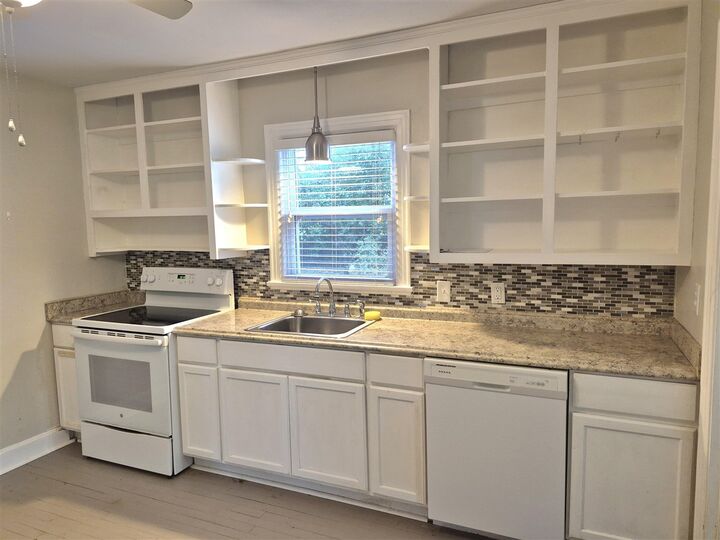 Property Photo: 1713 Glendale Drive KY 42104