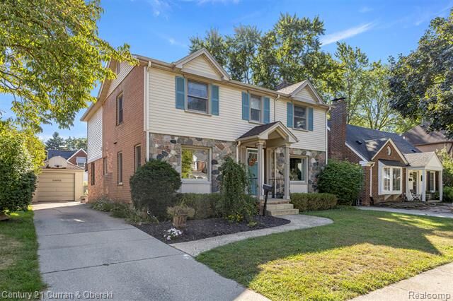 Property Photo: 325 Mohawk Street MI 48124