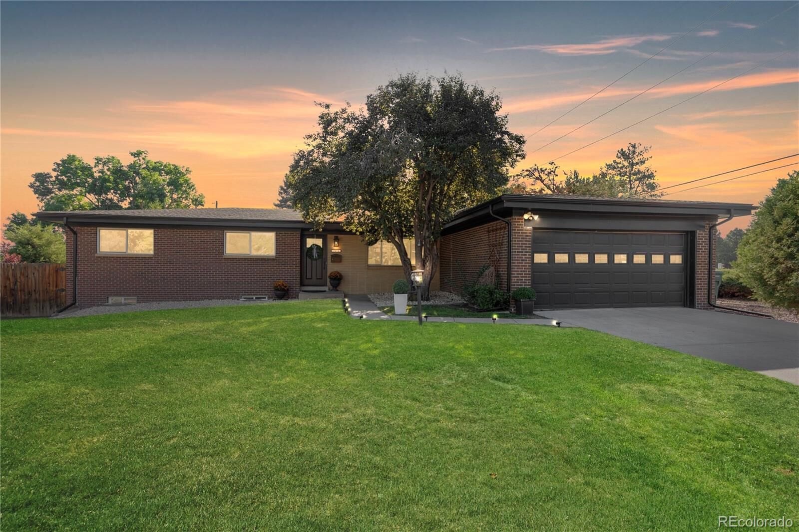 Property Photo:  7074 S Lakeview Street  CO 80120 