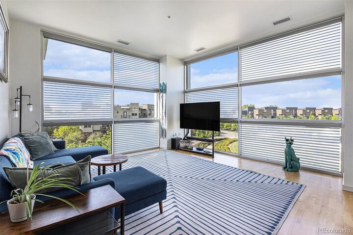 Property Photo:  2958 Syracuse Street 403  CO 80238 