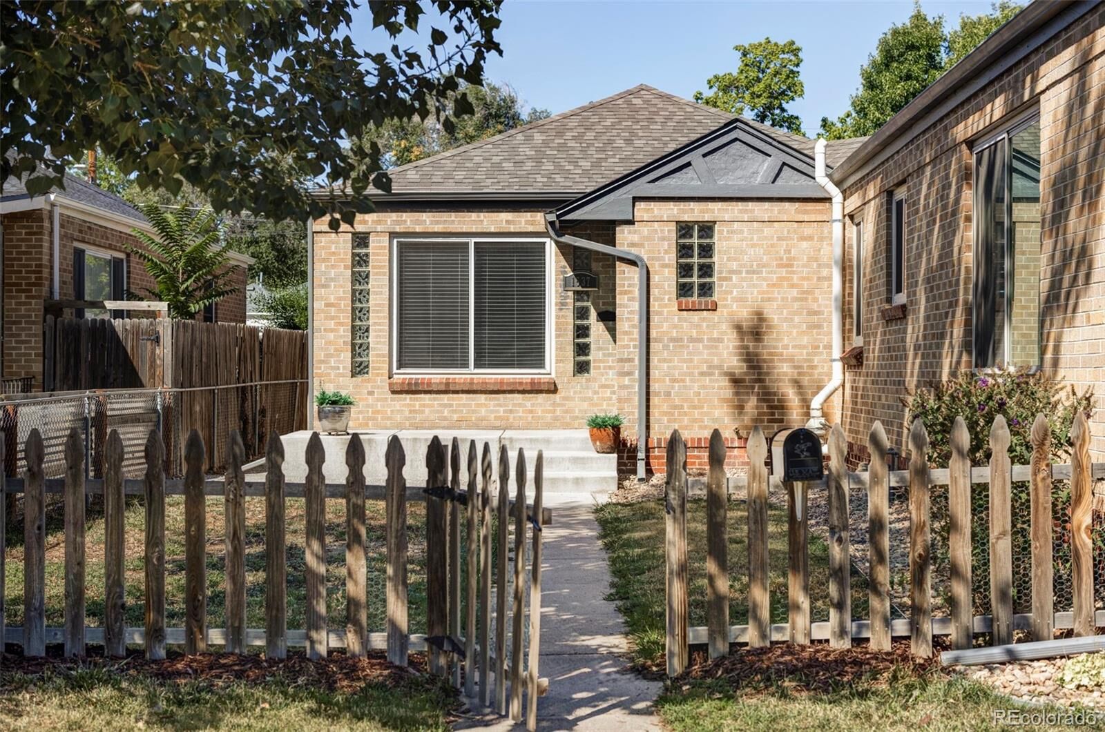 Property Photo: 1537 Willow Street CO 80220