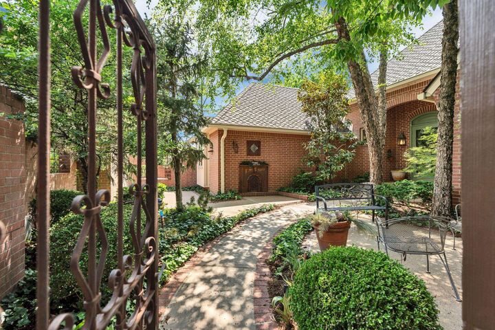 Property Photo:  9215 E Killarney  KS 67206 
