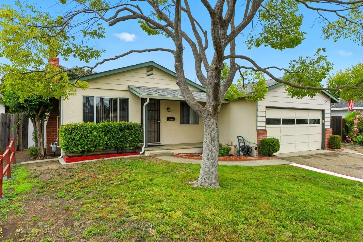 Property Photo: 2170 Stebbins Avenue CA 95051