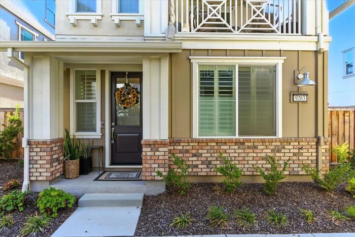 Property Photo: 9263 Vista Cove Way CA 94560