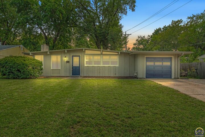 1553 SW 23rd Pk  Topeka KS 66611 photo