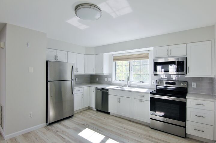 Property Photo: 14 Dora Street 4 CT 06902