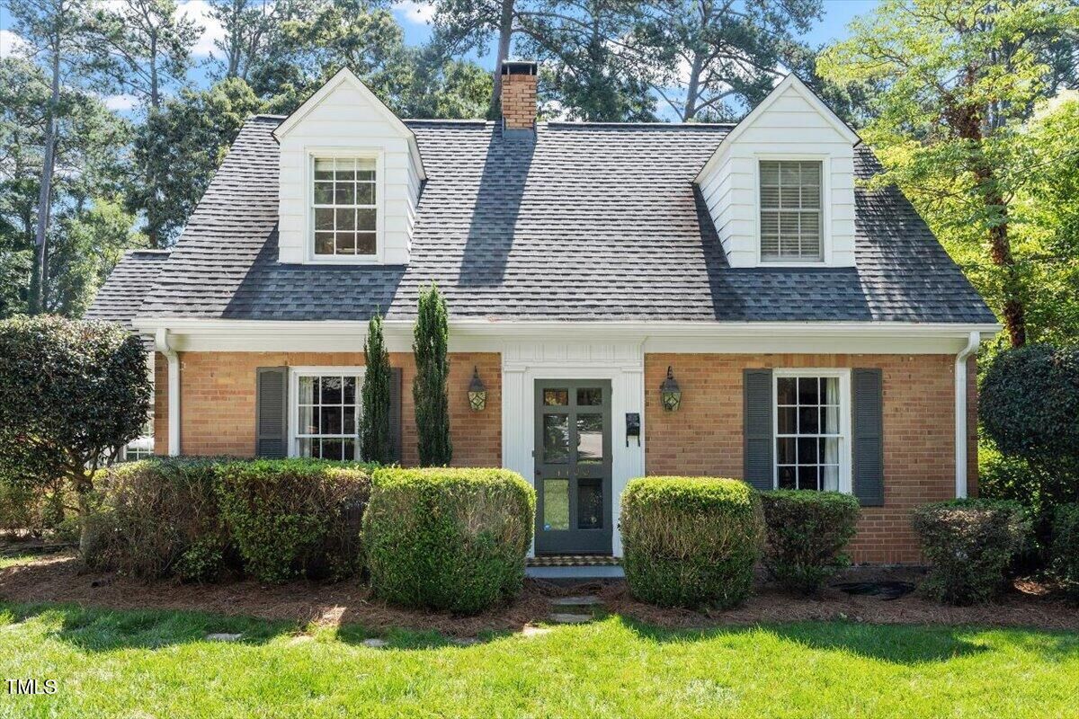 Property Photo:  1100 Brooks Avenue  NC 27607 