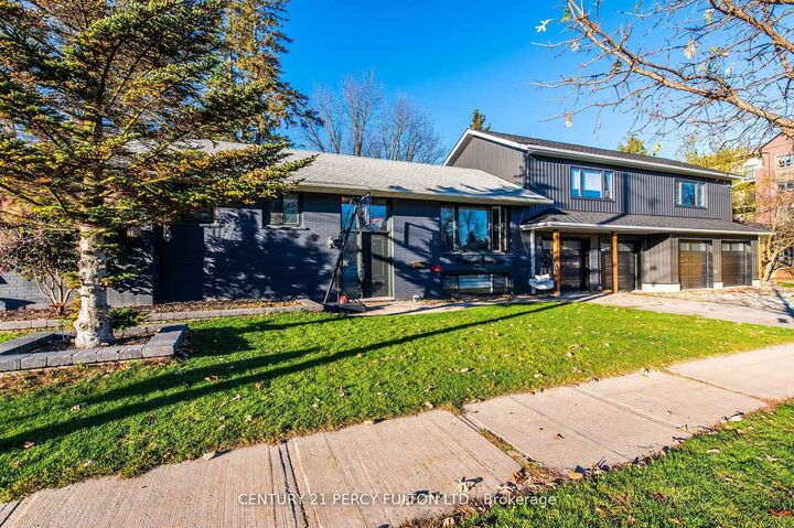 Photo de la propriété:  150 Nelson Street E  ON L9R 1J5