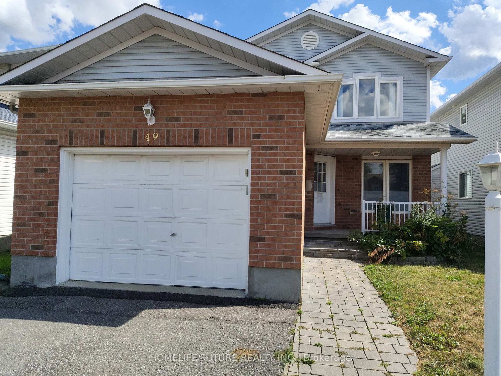 Property Photo:  49 Montana Way  ON K2J 4M4 