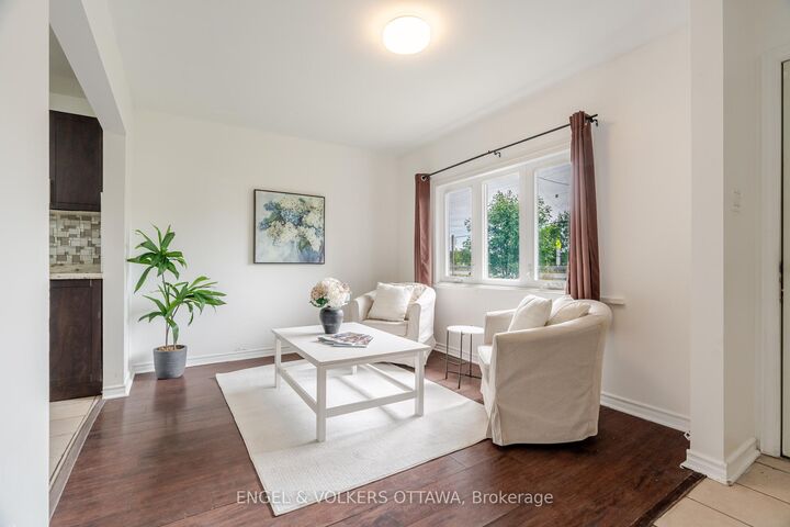 Property Photo: 7321 Snake Island Road ON K4P 1N2
