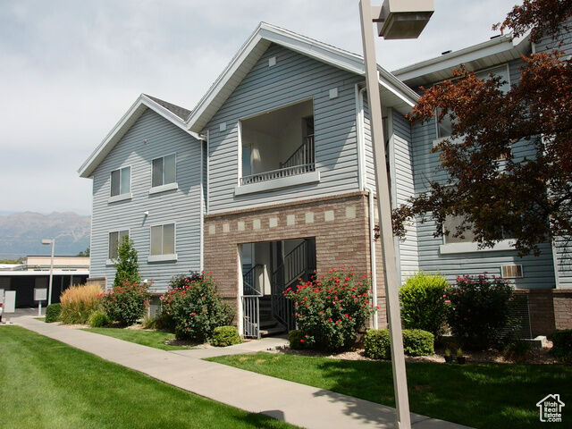 1559 N Riverside Ave 4  Provo UT 84604 photo